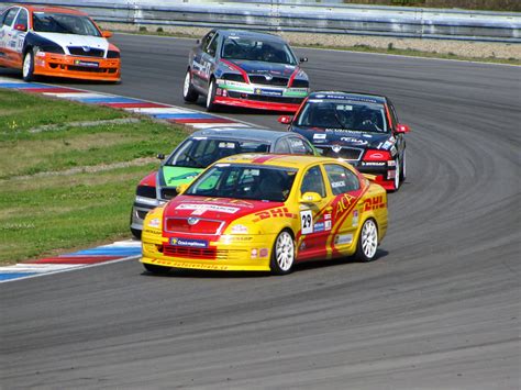 Race Videos .